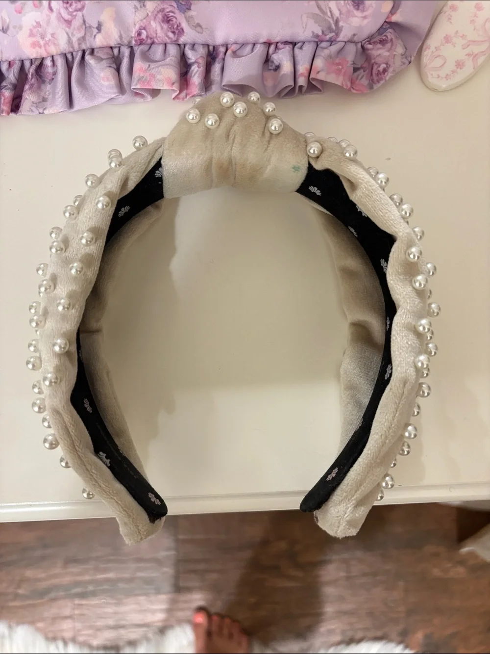 Lele Sadougi Pearl-Embellished Knot Headband - Navy and Beige